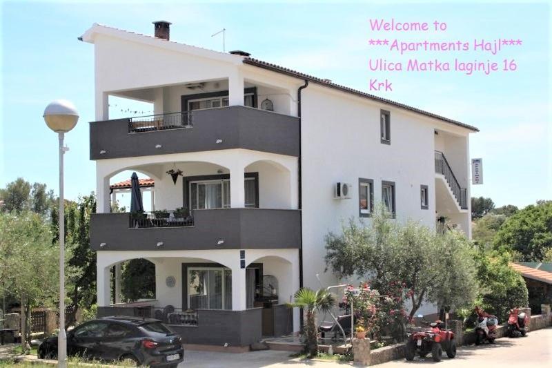 קרק Apartments Hajl מראה חיצוני תמונה