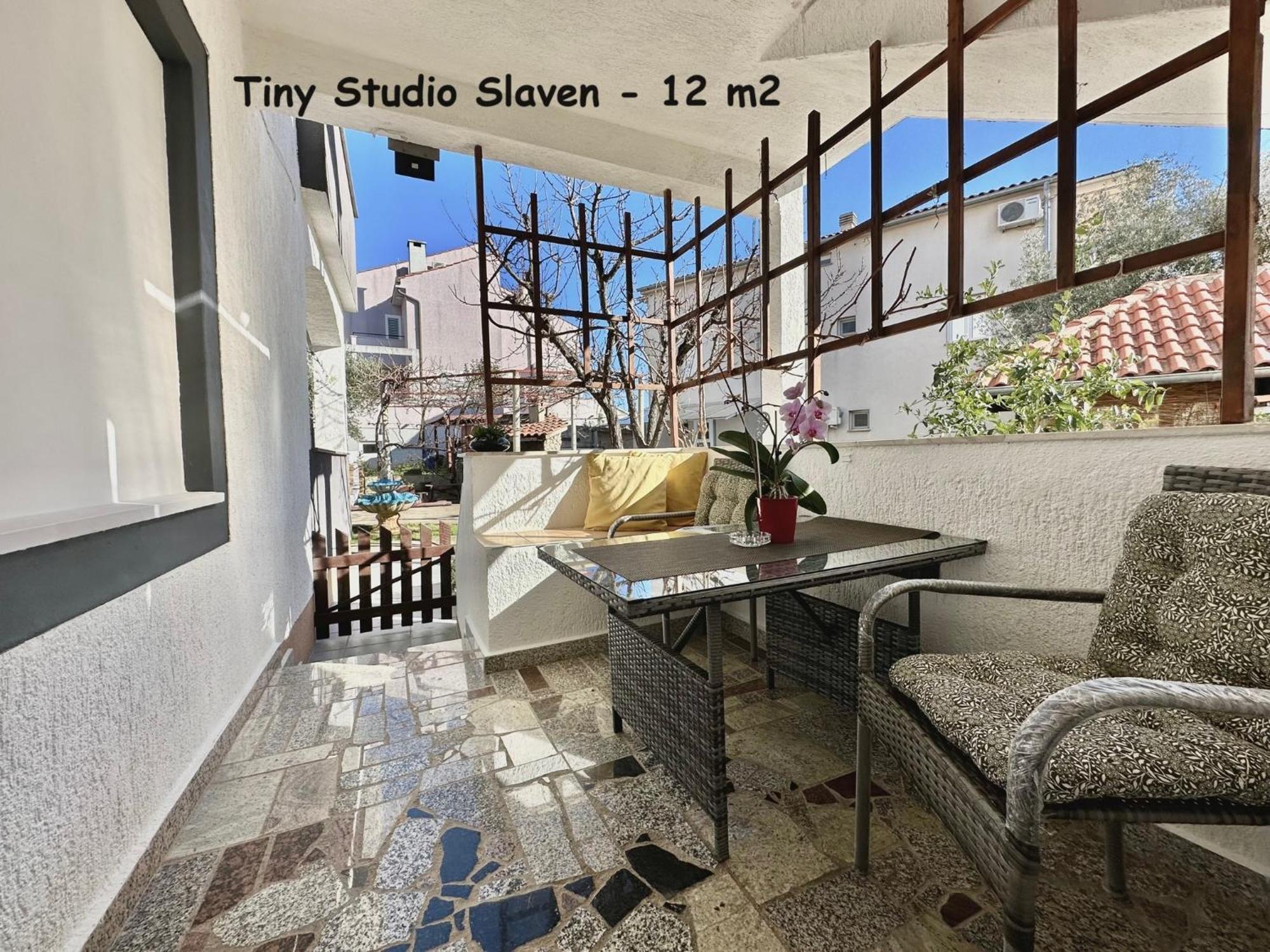 קרק Apartments Hajl מראה חיצוני תמונה
