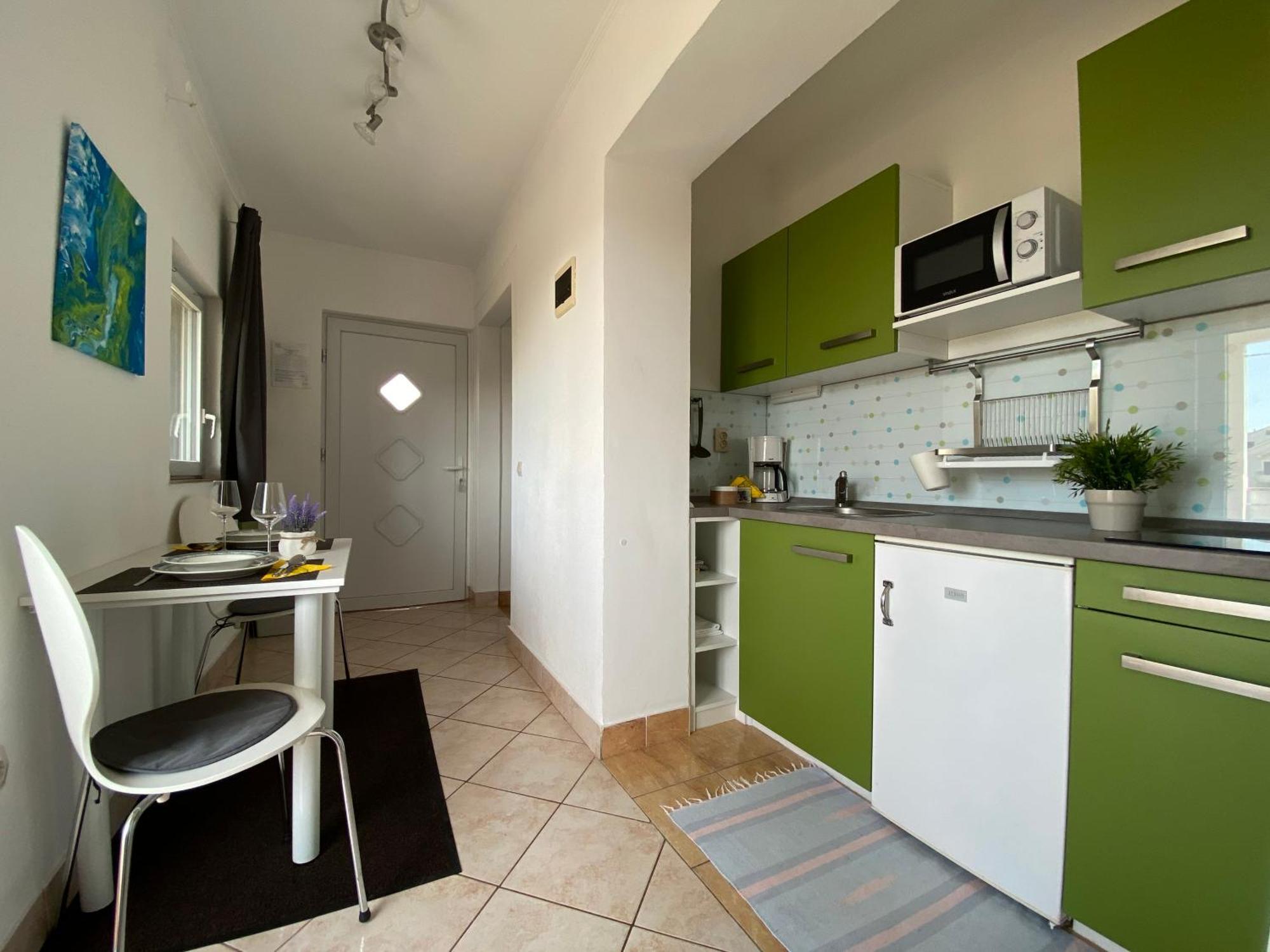 קרק Apartments Hajl מראה חיצוני תמונה