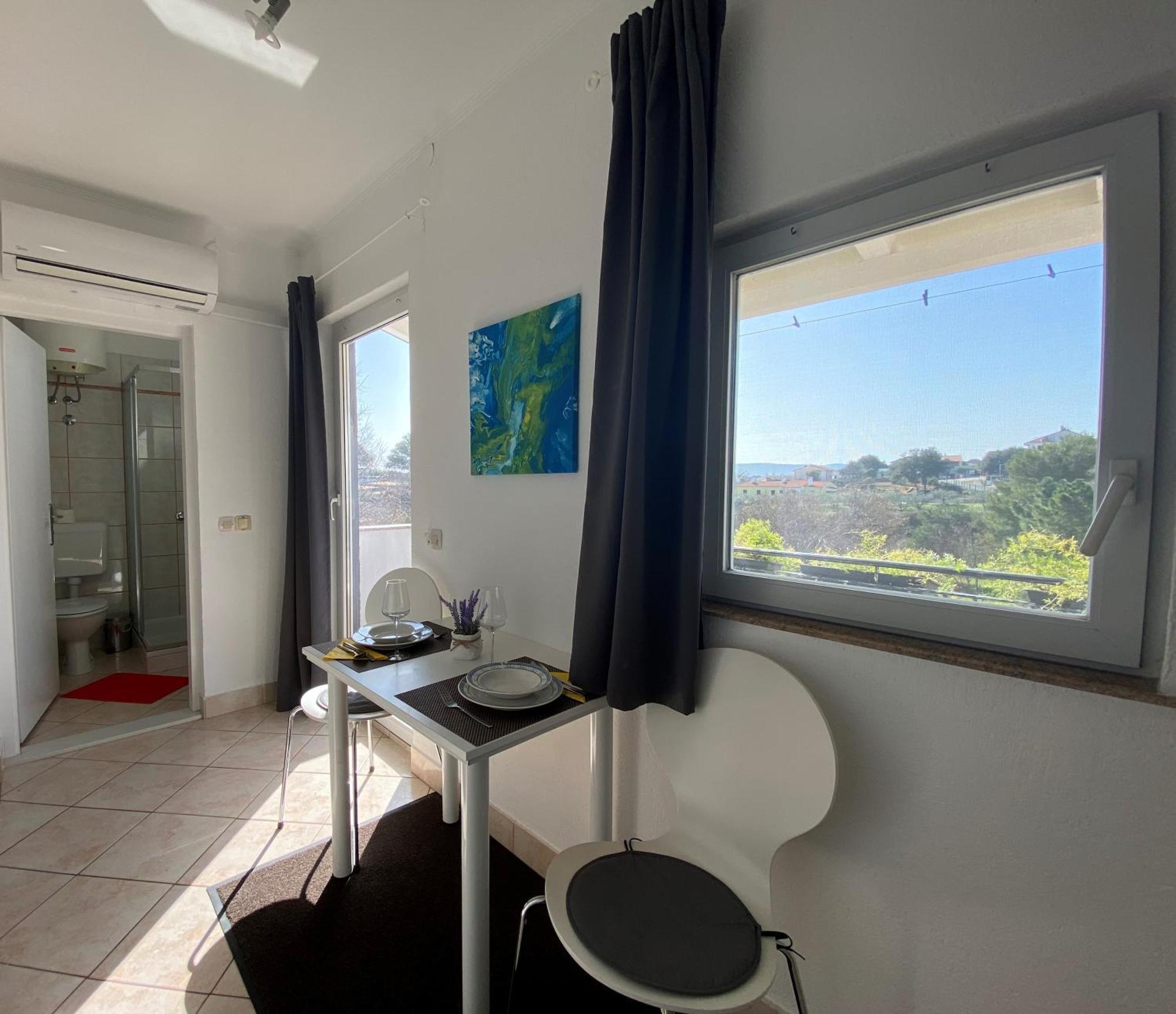 קרק Apartments Hajl מראה חיצוני תמונה