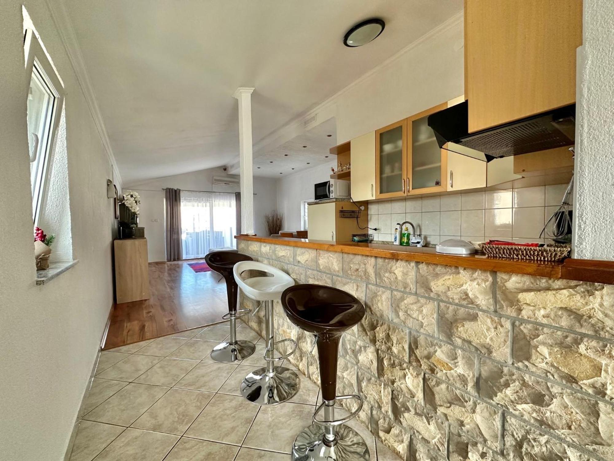 קרק Apartments Hajl מראה חיצוני תמונה
