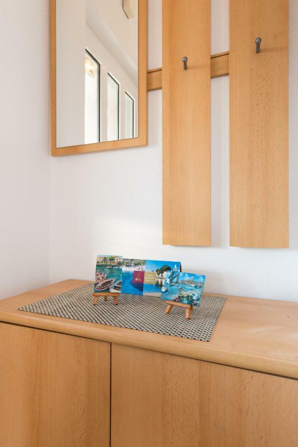 קרק Apartments Hajl מראה חיצוני תמונה